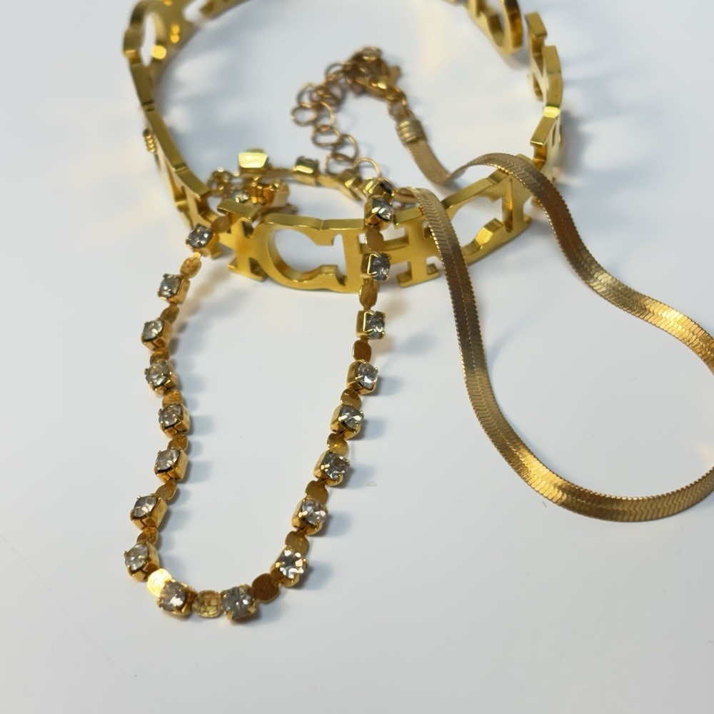 Fashion Bracelet Lot Gold Tone Lightweight Chains Hinge Clamper Glam - Picture 6 of 11